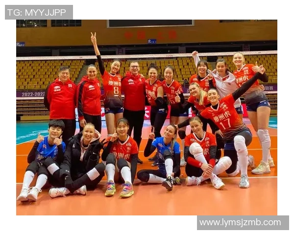 深圳排球队的默契配合分析与战术探讨